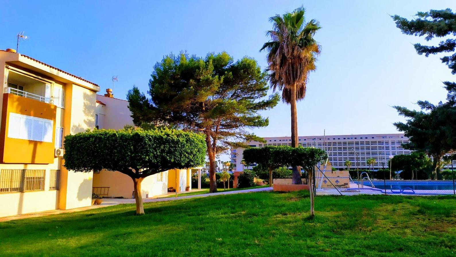 Coqueto Apartamento Con Terraza En La Playa Roquetas de Mar Exterior photo